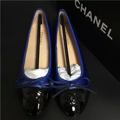 CHANEL Shallow mouth flat shoes Women--085